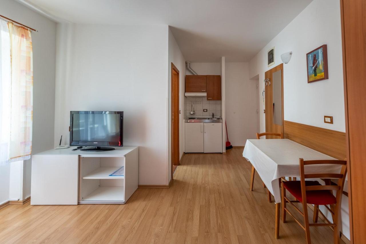 Apartments Liburnija Opatija Exterior foto